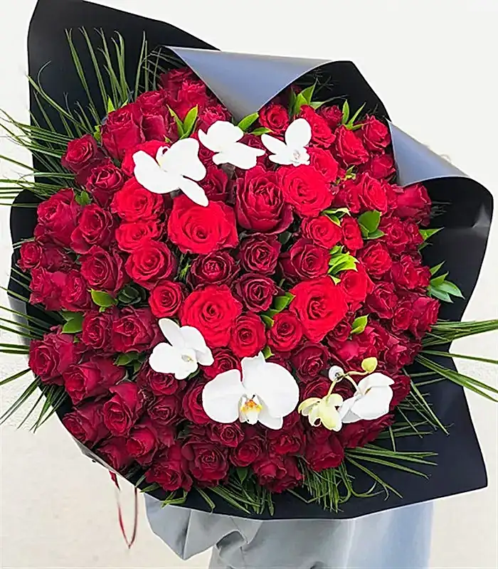 101 Kırmızı Gül Buketi Royal Deluxe