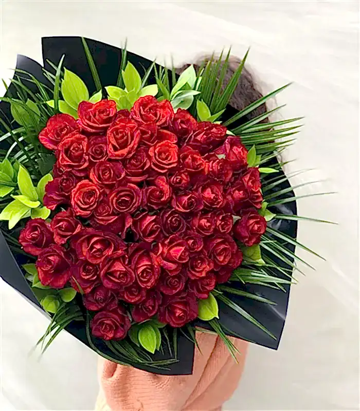 50 Kırmızı Gül Buketi Grand Deluxe