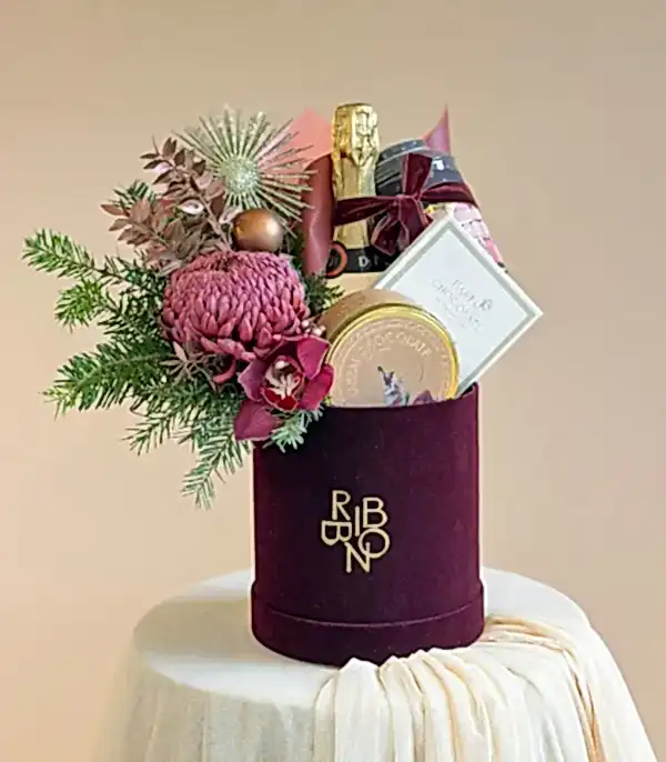 Alkolsüz Şampanyalı Bordo Yılbaşı Hediye Kutusu