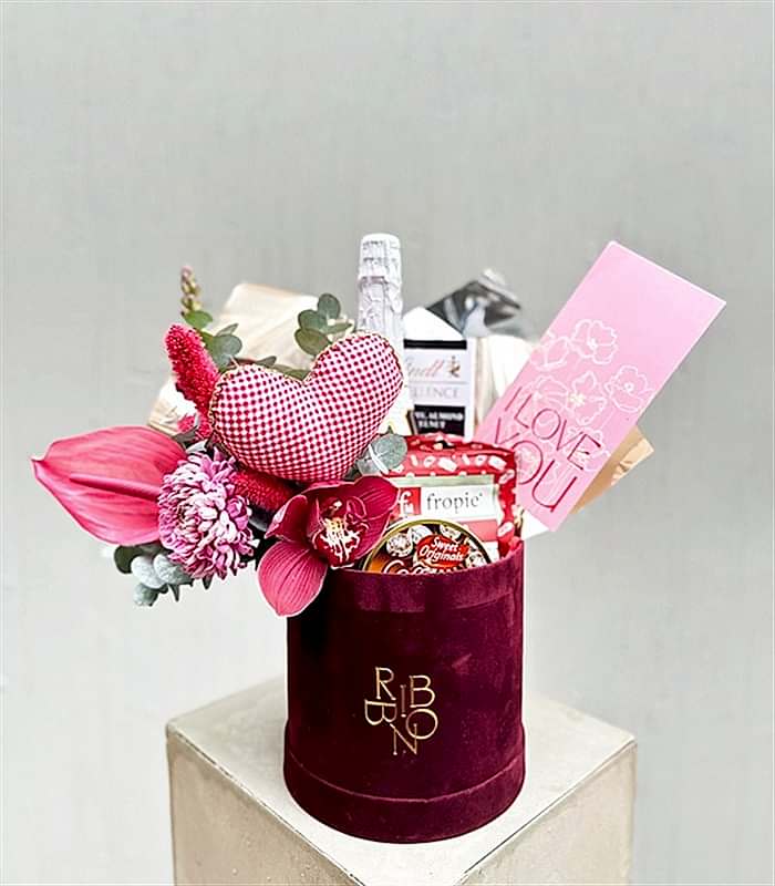 Alkolsüz Şampanyalı Kutlama Hediye Kutusu Bordo