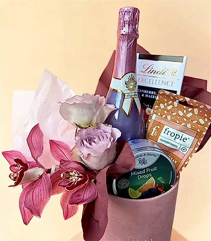 Alkolsüz Şampanyalı Kutlama Hediye Kutusu Pembe