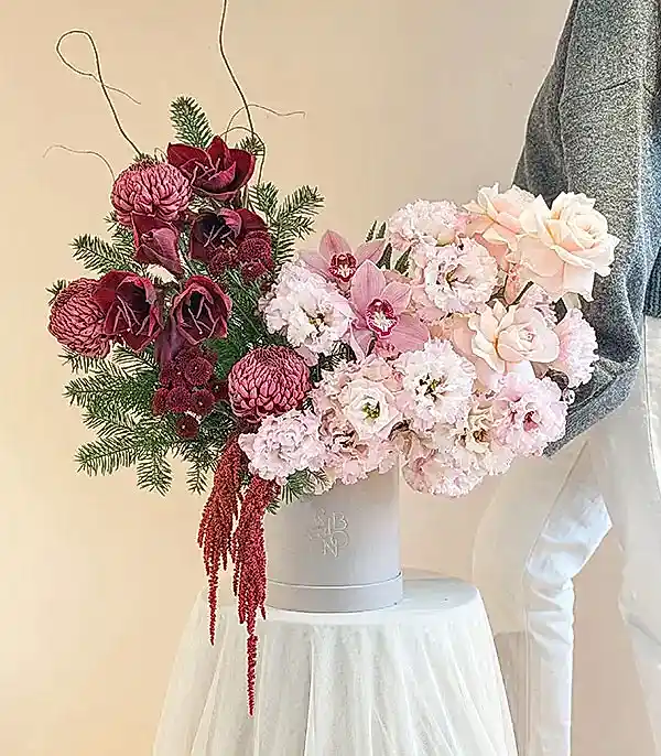 Amaryllis Pembe Gül Cymbidium Orkide Deluxe  Yılbaşı Kutu Aranjmanı