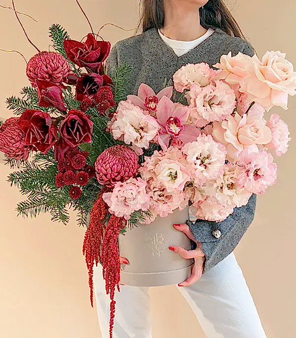 Amaryllis Pembe Gül Cymbidium Orkide Deluxe  Yılbaşı Kutu Aranjmanı (4)