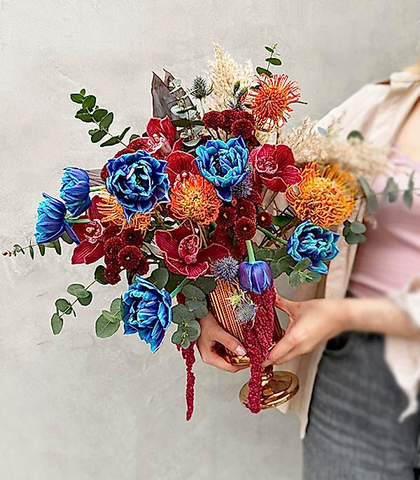 Armida Bakır Vazoda Galaksi Laleli Sonbahar Aranjmanı