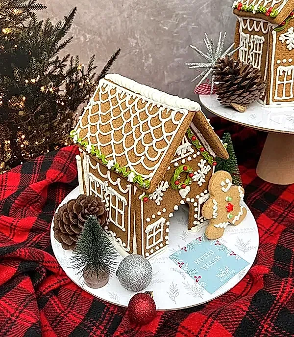 Beam Bakes Gingerbread House Zencefilli Kurabiye Ev