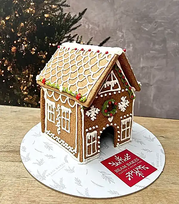 Beam Bakes Gingerbread House Zencefilli Kurabiye Ev