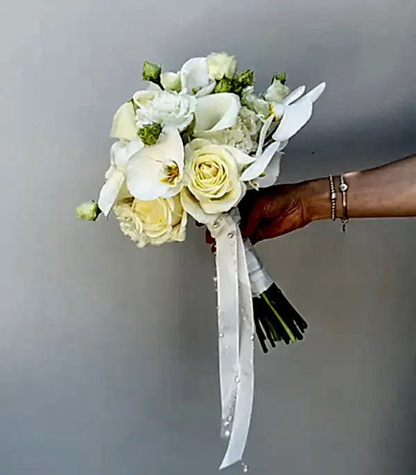 Blanche Beyaz Şakayık Gül Gala Orkide Gelin Buketi