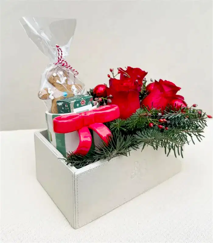 Blissful Krem Deri Kutuda El İşi Kurdele Mug Ginger Bread Kurabiye Yılbaşı Hediye Kutusu