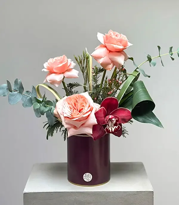 Bordo Mini Vazoda Somon Gül Orkide Aranjmanı