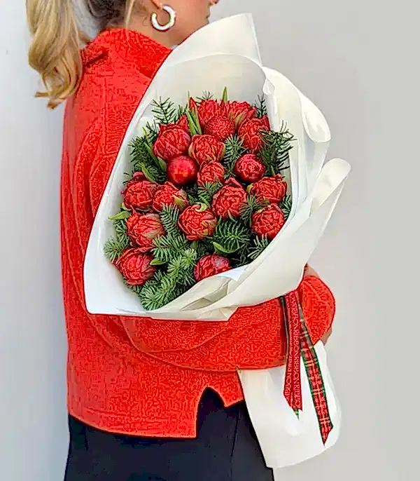 15 Kırmızı Lale Yılbaşı Buketi
