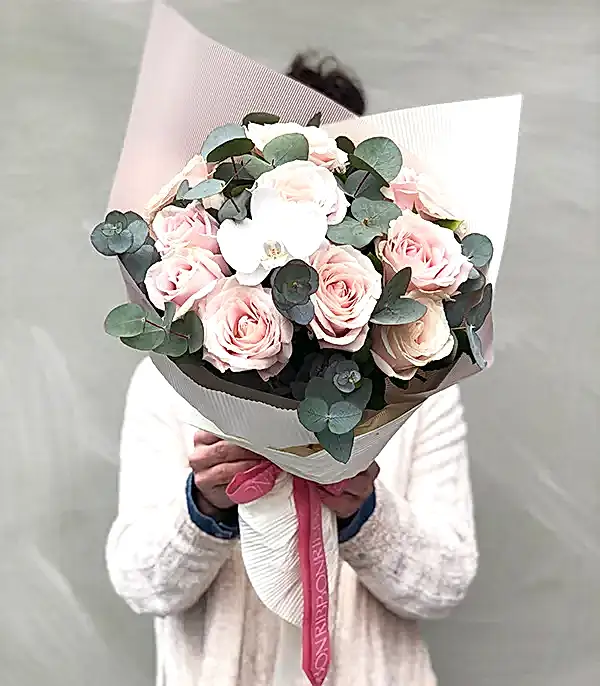 Claire Pembe Gül Buketi