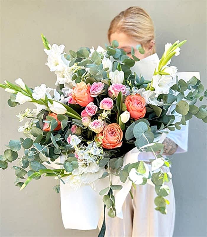 Deluxe Pure Beyaz Somon Soft Buket