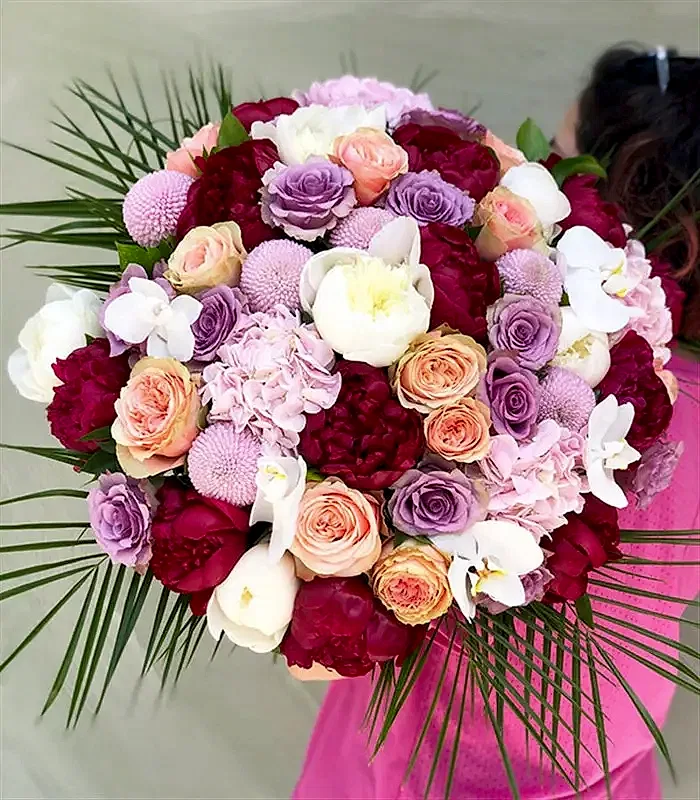 Desarae Royal Deluxe Bordo Şakayık Lila Gül Pembe Ortanca Buketi