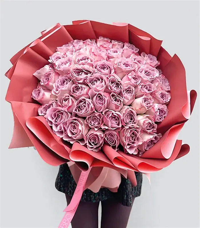 Dream Escape Grand Deluxe 51 Lila Gül Buketi