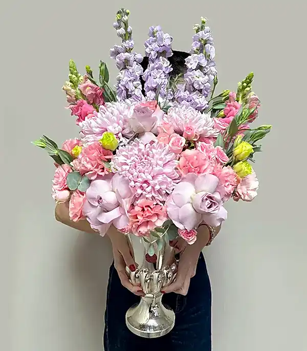 Ethereal Deluxe Silver Vazoda Lila Pembe Çiçek Aranjmanı