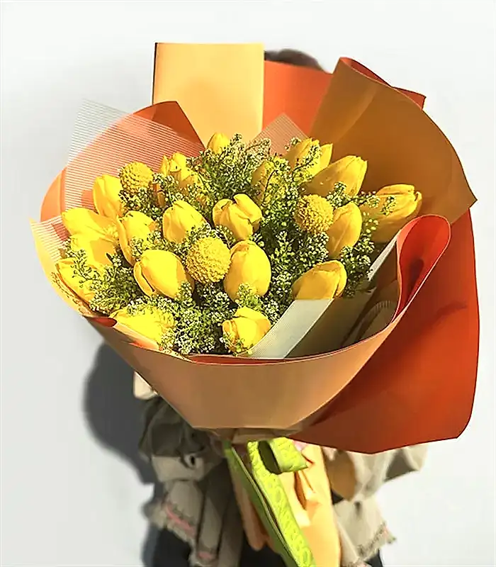 Giallo Deluxe 21 Sarı Lale Buketi