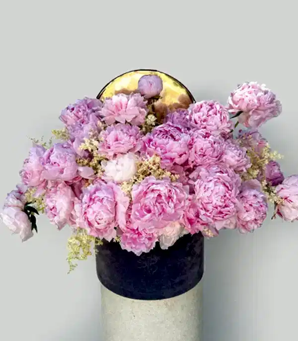 Grand Deluxe Gri Kutuda 30 Pembe Şakayık