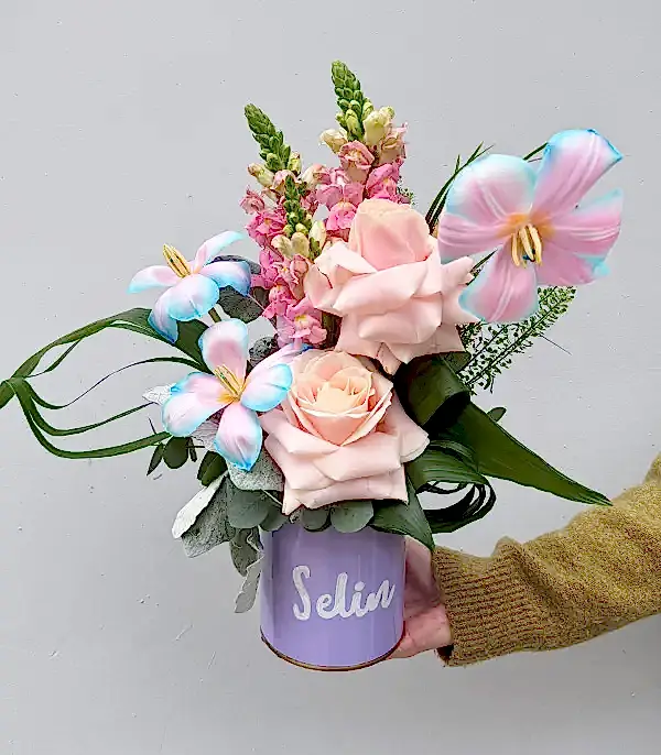 İsme Özel Unicorn Lale Pembe Gül Mini Aranjman