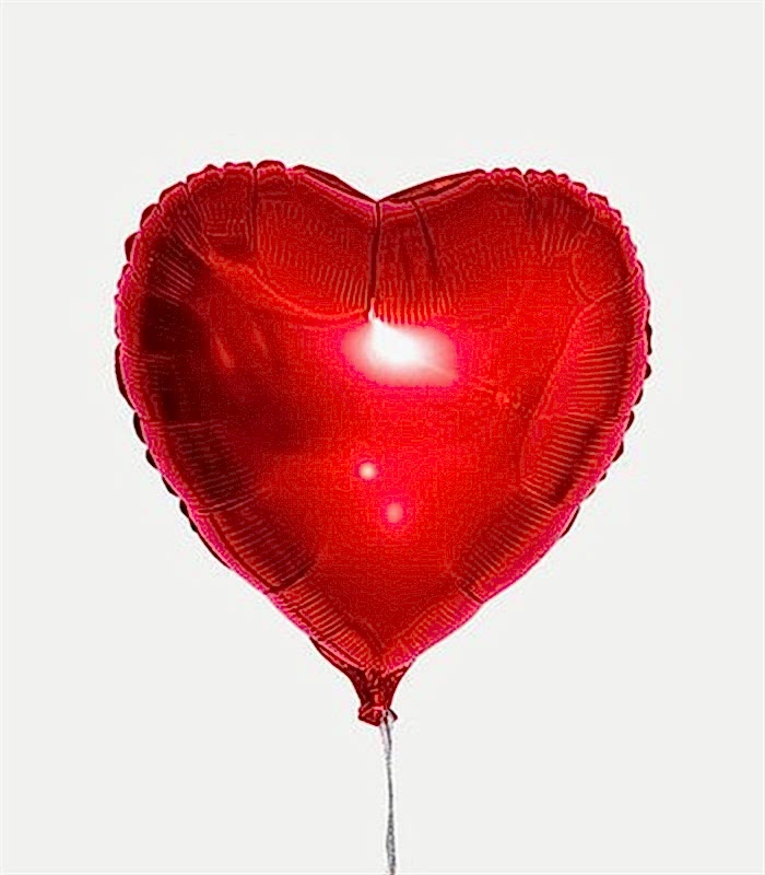 Kırmızı Uçan Kalp Balon 45 cm