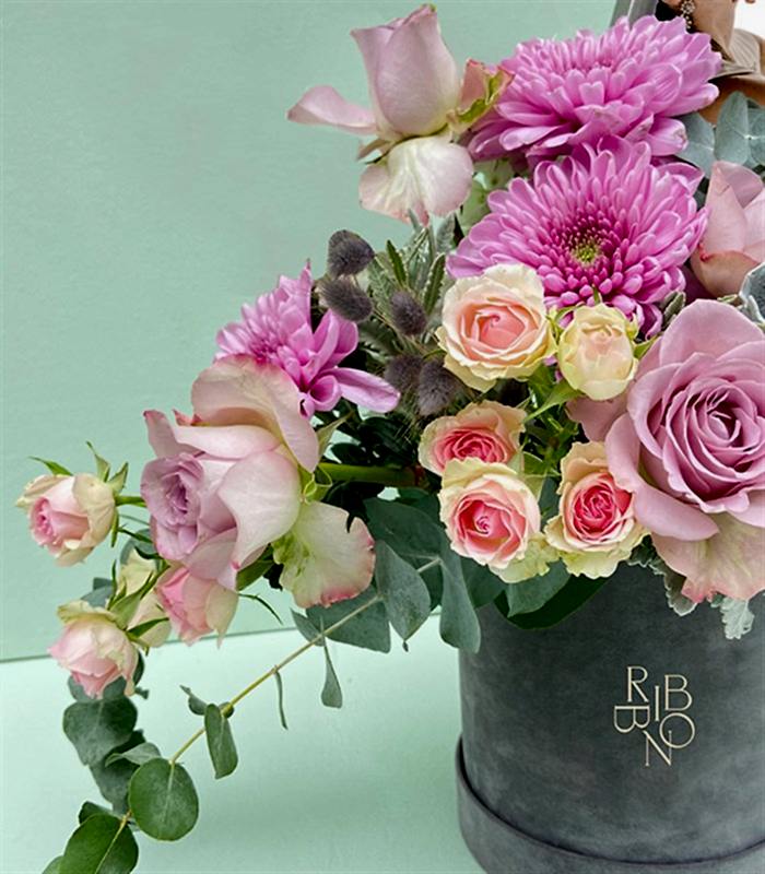 Kişiye Özel Çerçeveli Pembe Lila Kutu Çiçek