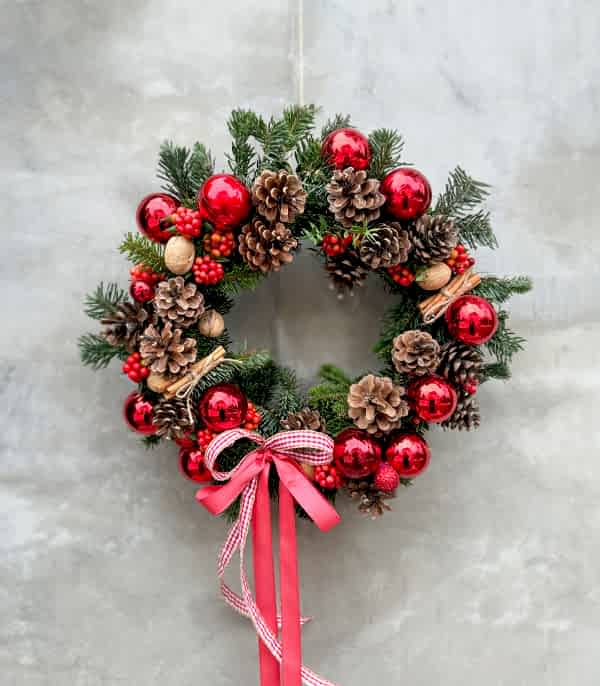 Kokinalı Yılbaşı Kapı Süsü