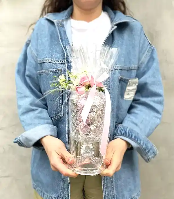 Kristal Kadeh Vazoda 16Lı Yıldız Pembe Silver Çikolata Badem Şekeri