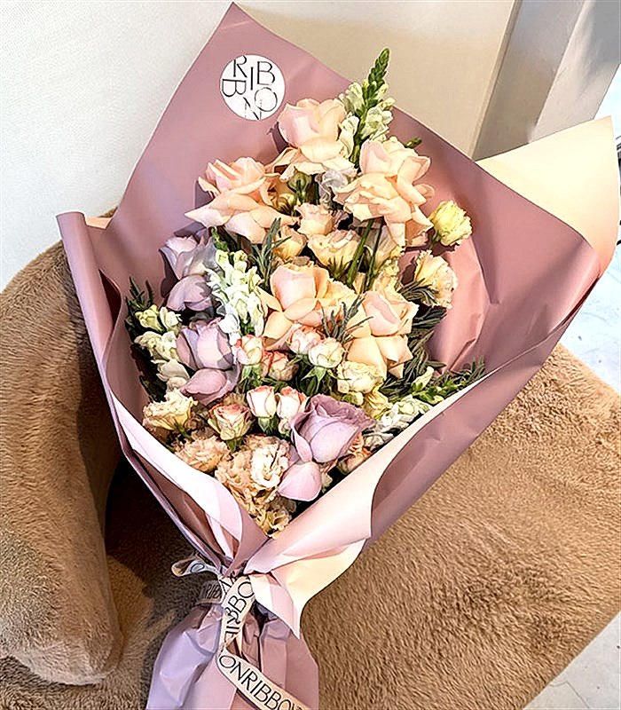 Lavender Deluxe Cappucino Lila Kayısı Güller Buketi