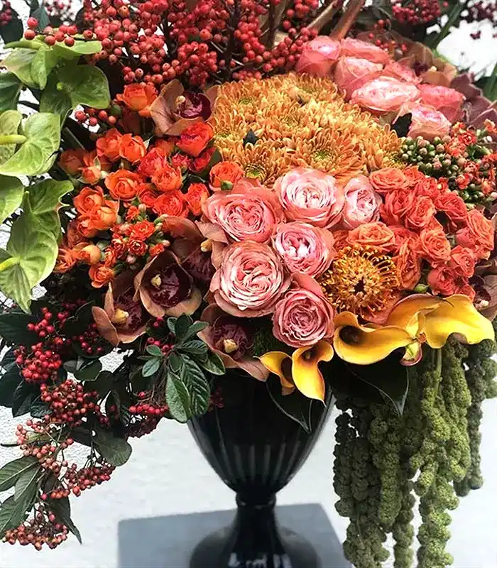 Leo Turuncu Royal Deluxe Vazo Çiçek Aranjman