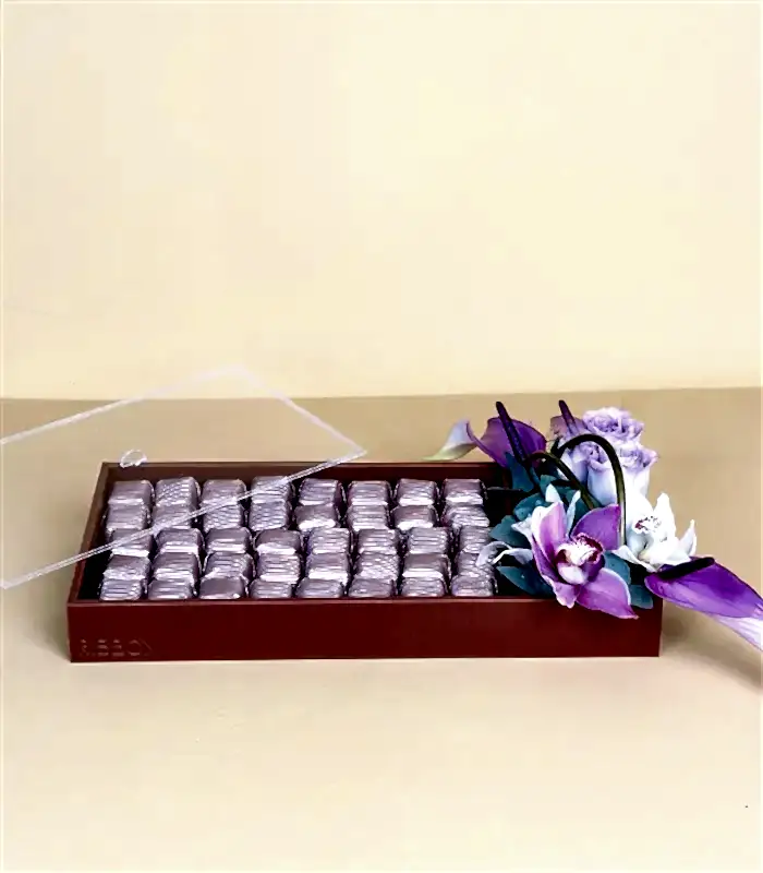 Lila Royal Deluxe Deri Tepside 80Li Çikolata Tepsisi