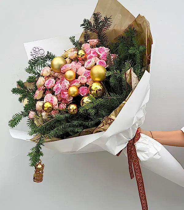 Midwinter Deluxe Pembe Gül Buketi