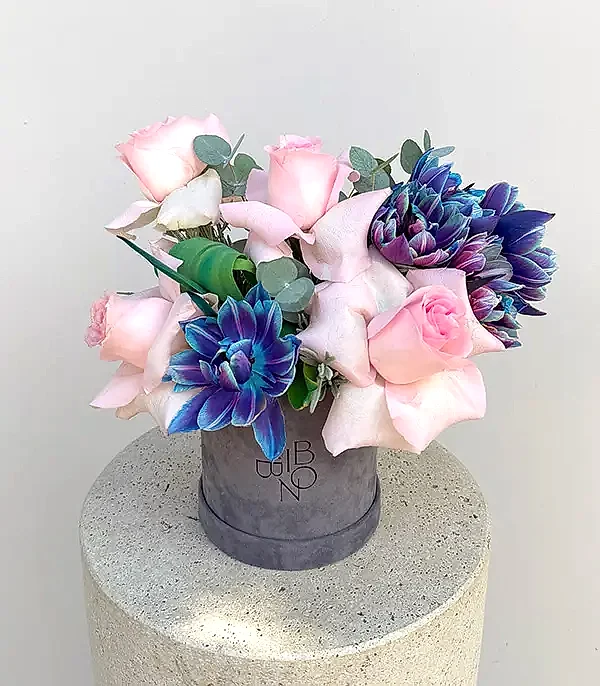 Mini Pembe Gül Mavi Galaksi Lale Kutu Çiçek