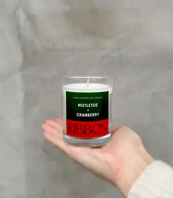 Mistletoe + Cranberry Kokulu Cam Mum