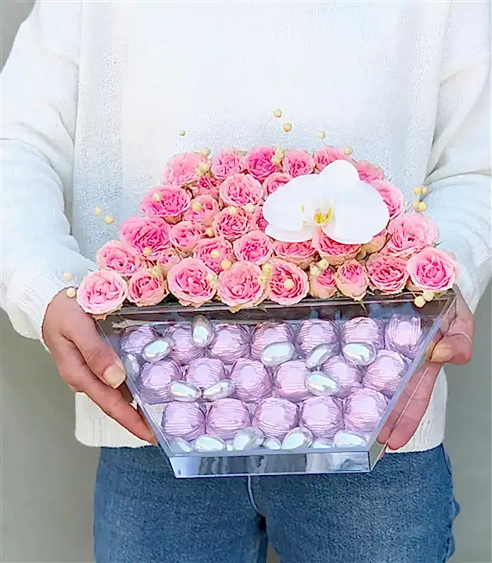 Pembe Deluxe Yıldız Altıgen Ayna Çikolata Tepsisi