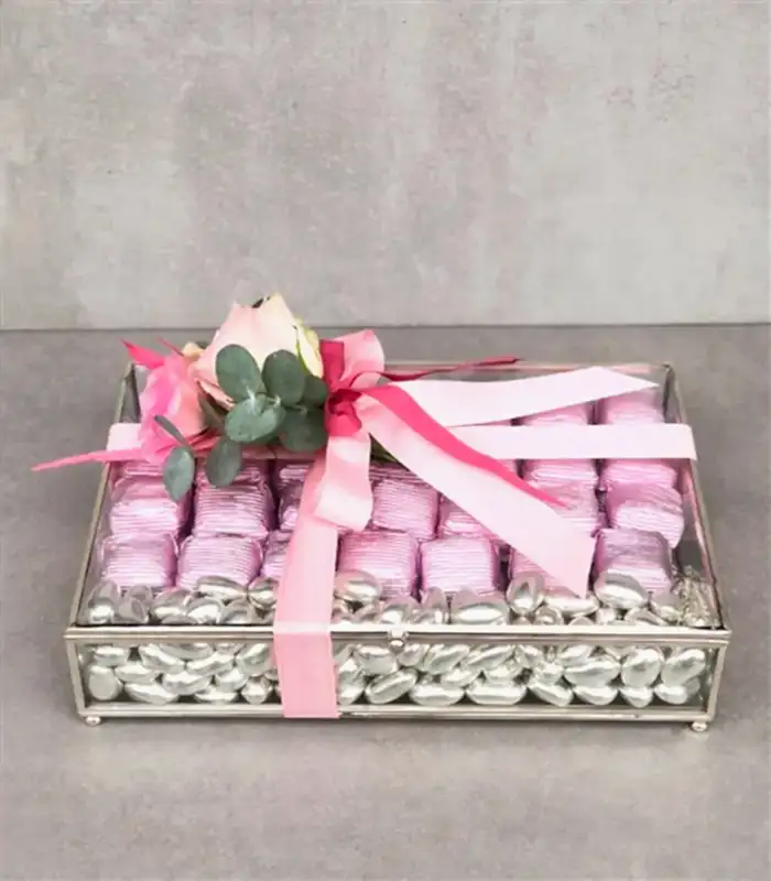 Pembe Silver Royal Deluxe 56Lı Cam Çikolata Kutusu
