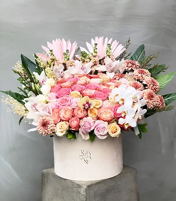 Rosaline Royal Deluxe Somon Pembe Kutu Çiçek