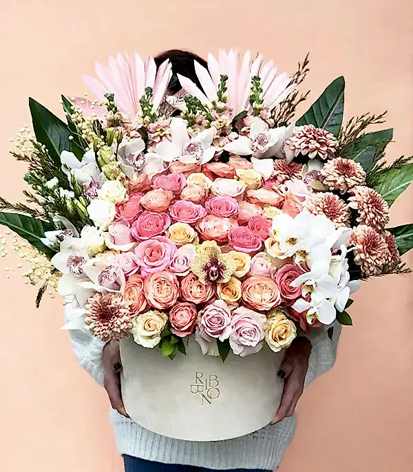 Rosaline Royal Deluxe Somon Pembe Kutu Çiçek