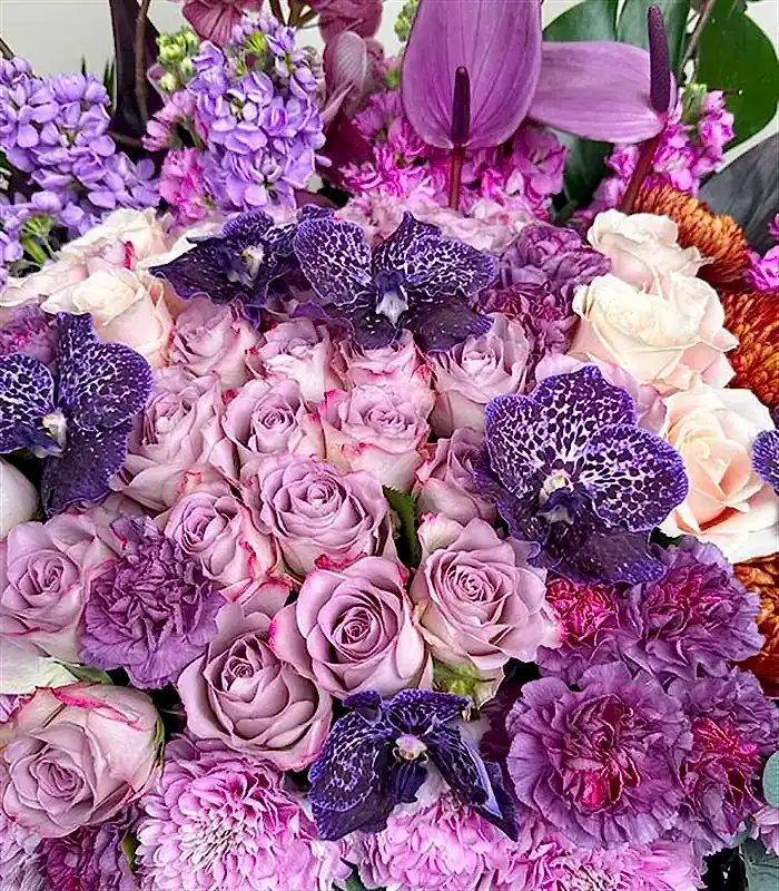 Sagittarius Lila Royal Deluxe Vazo Çiçek Aranjman