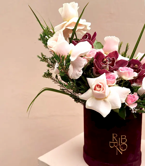 Serenity Bordo Kutu Pembe Güller