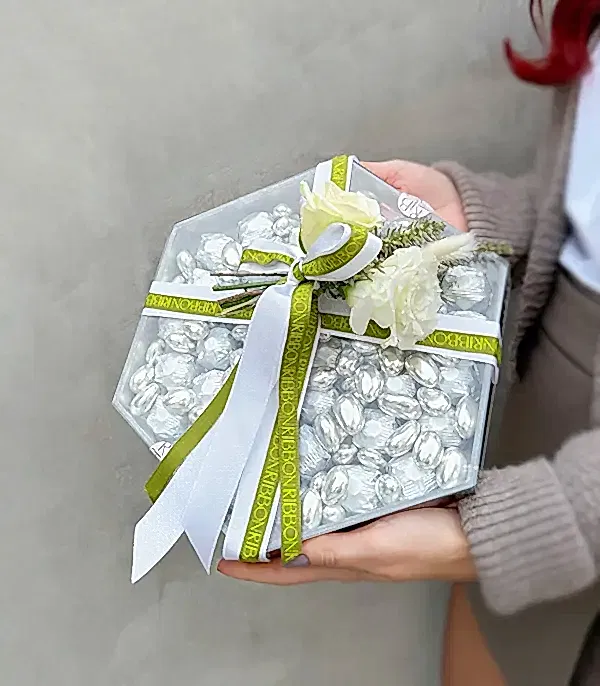 Silver Grand Deluxe 40Lı Yıldız Altıgen Ayna Çikolata Tepsisi