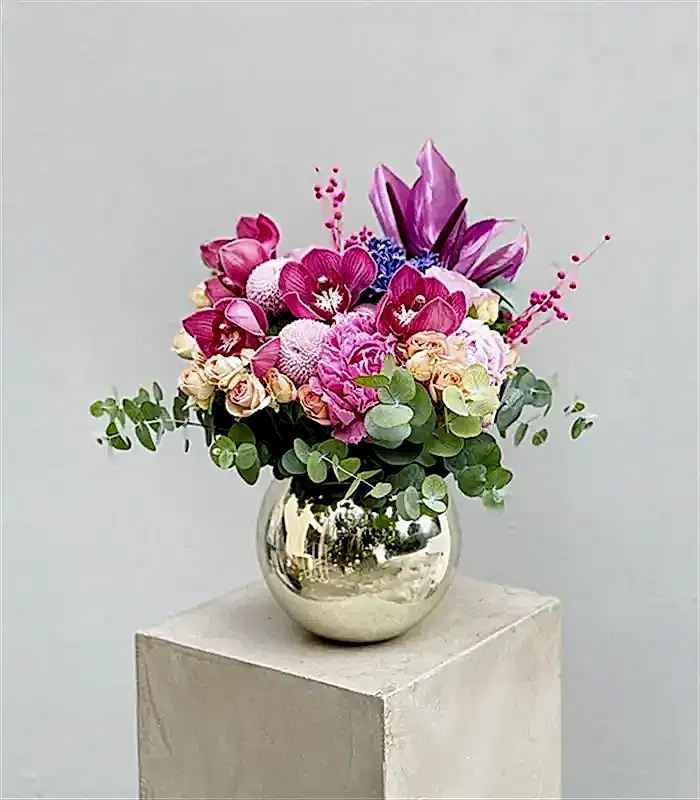 Silver Vazoda Pembe Şakayıklı Lila Aranjman