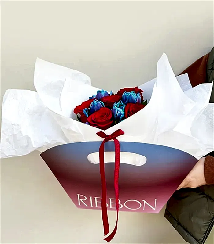 Sunset Lover Sky Çantada Kırmızı Gül Galaksi Lale