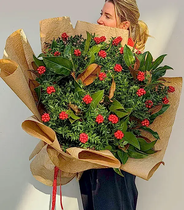 Yılbaşı Çiçeği Grand Deluxe Kokina Buketi